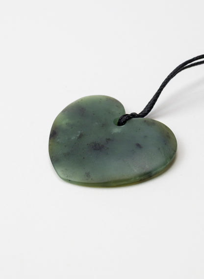 Kawakawa Pounamu Heart Pendant
