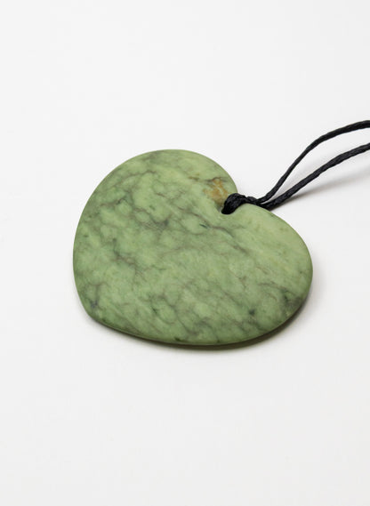 Raukaraka Pounamu Heart Pendant