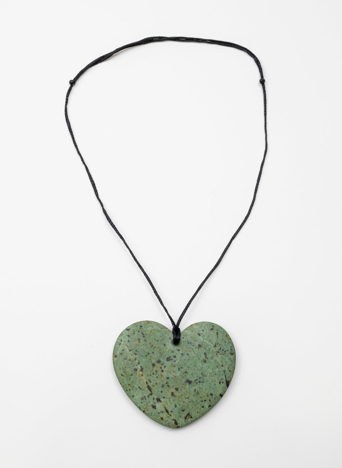 Raukaraka Pounamu Heart Pendant