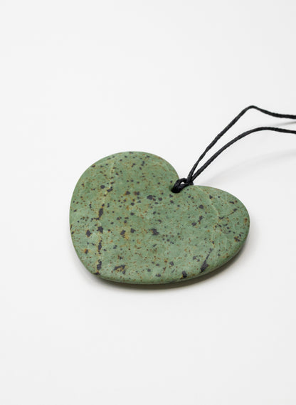 Raukaraka Pounamu Heart Pendant