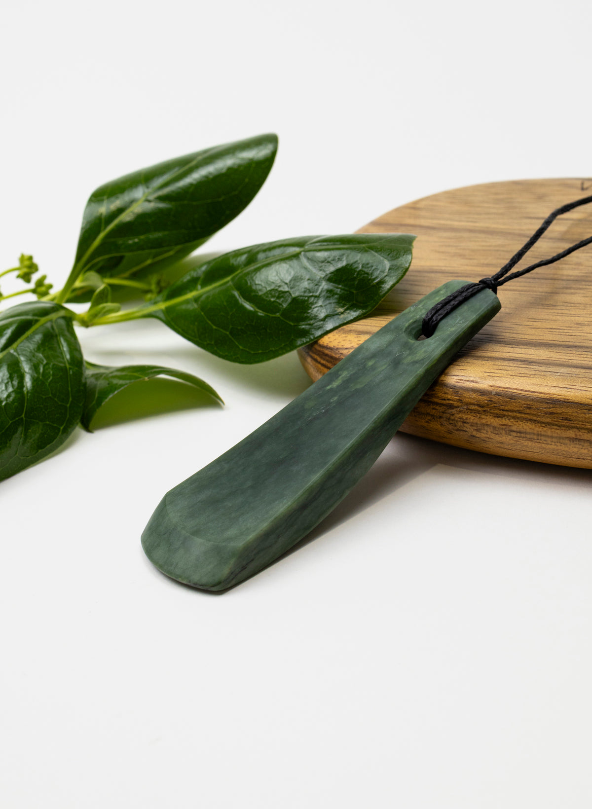 Kawakawa Pounamu Wave Pendant