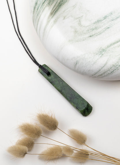 Kawakawa Pounamu Wave Pendant