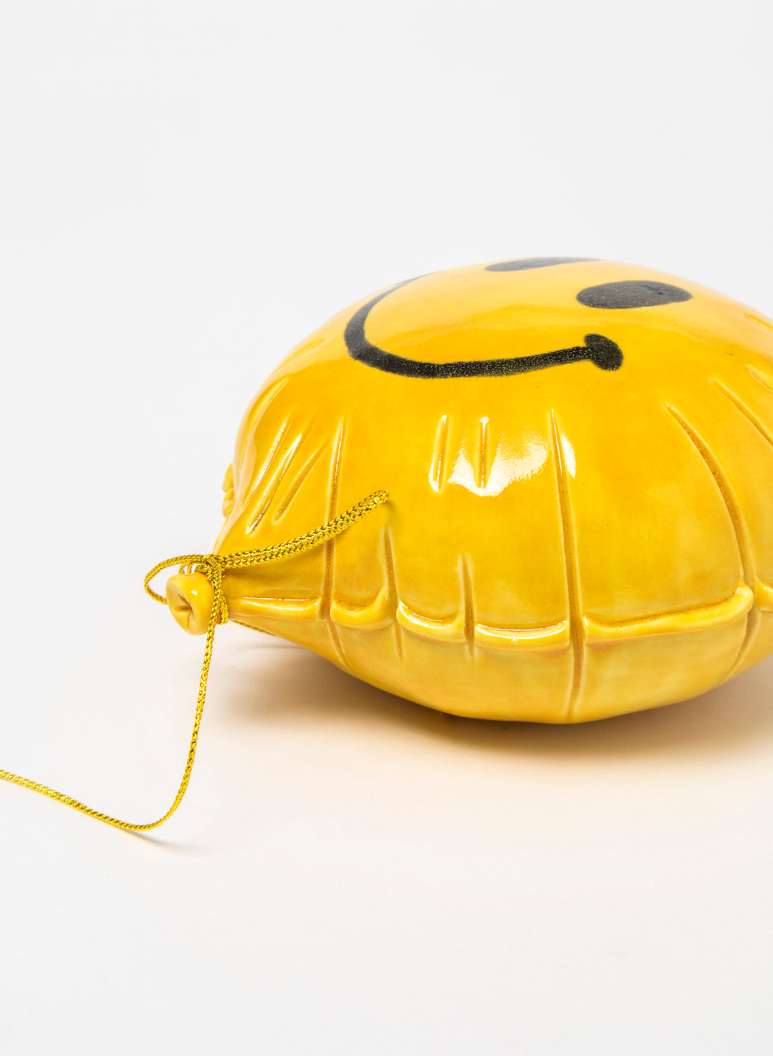 Medium Ceramic Balloon Smiley Face