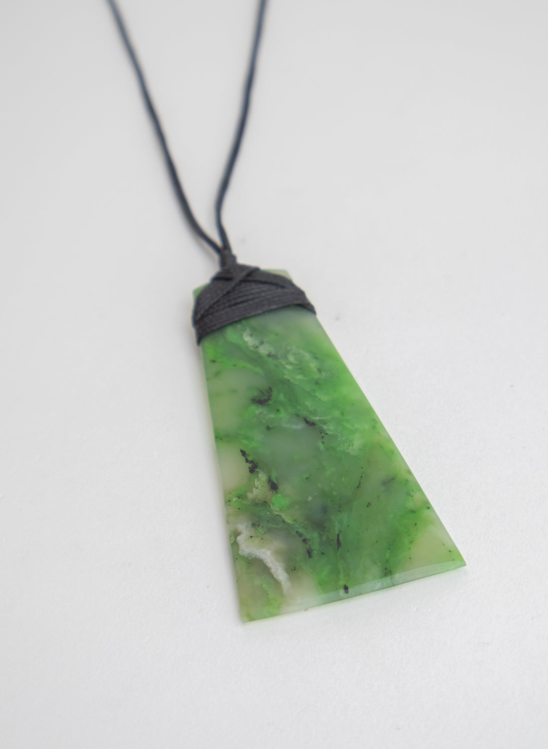 Bound Pounamu Toki