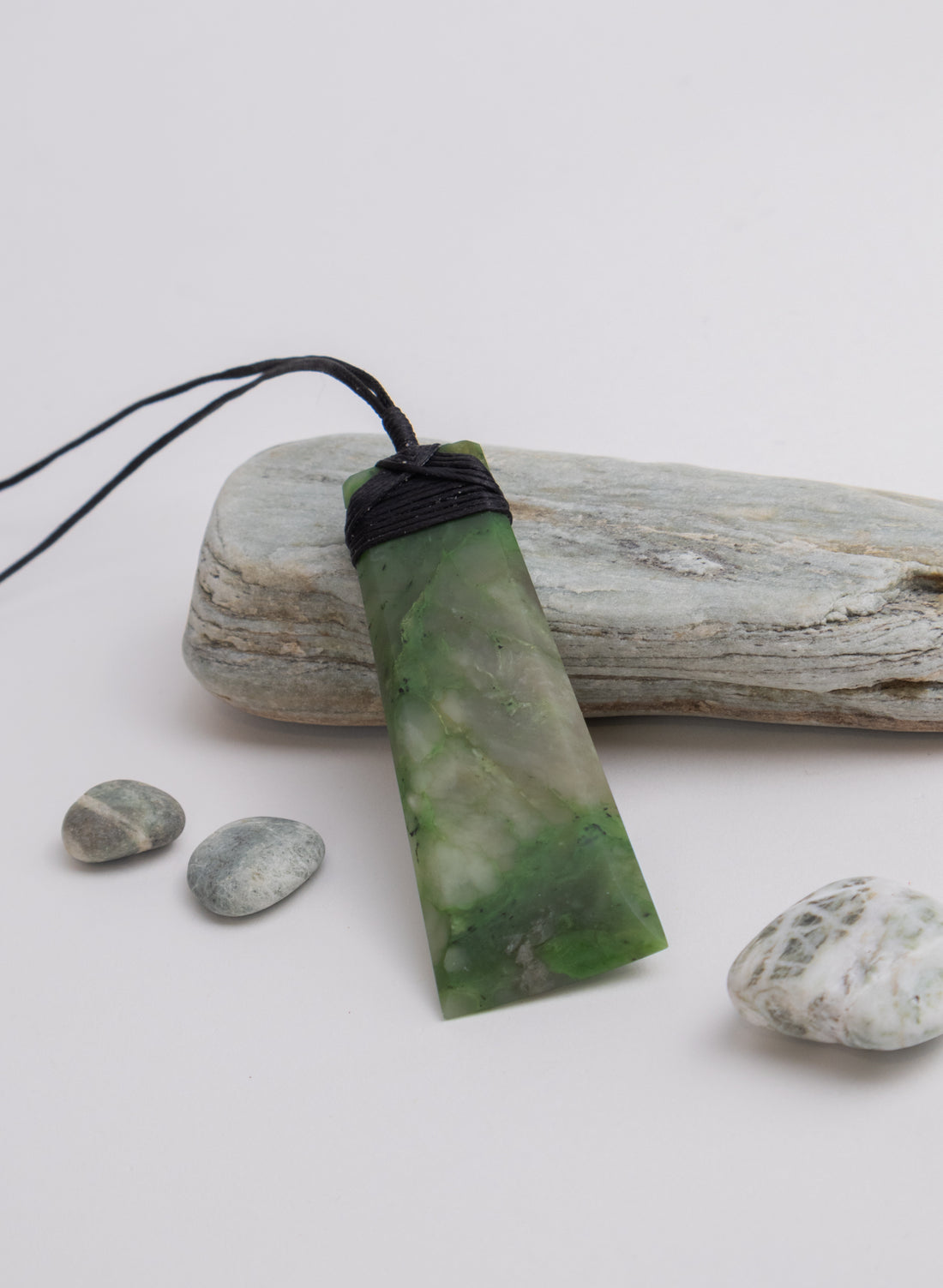Bound Pounamu Toki