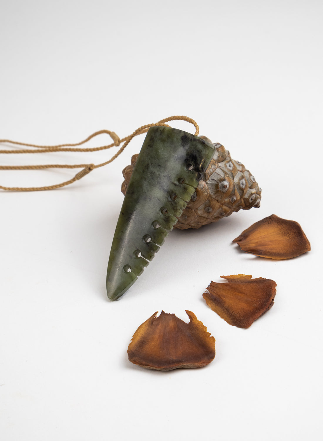 Carved Pounamu Niho