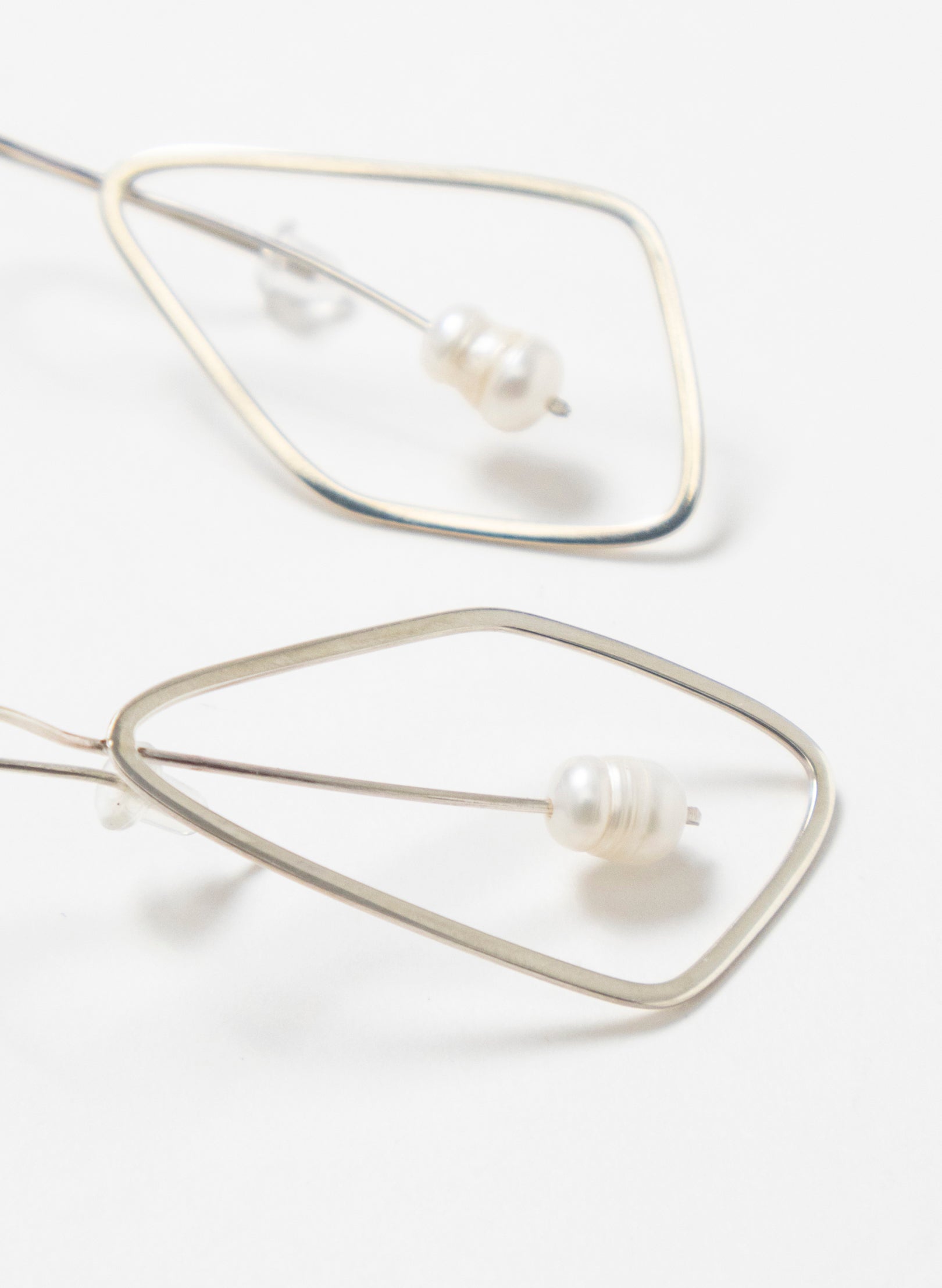 Delicate Leaf Earring with White Pearl