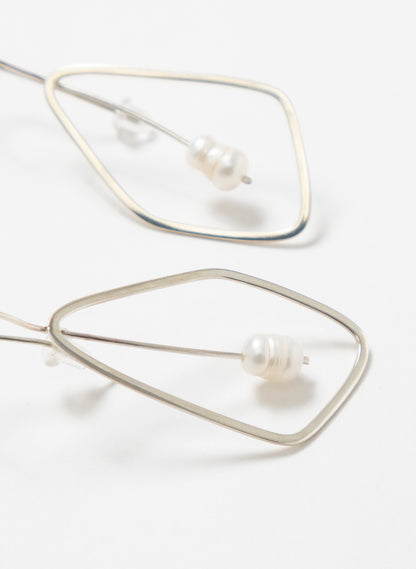 Delicate Leaf Earring with White Pearl