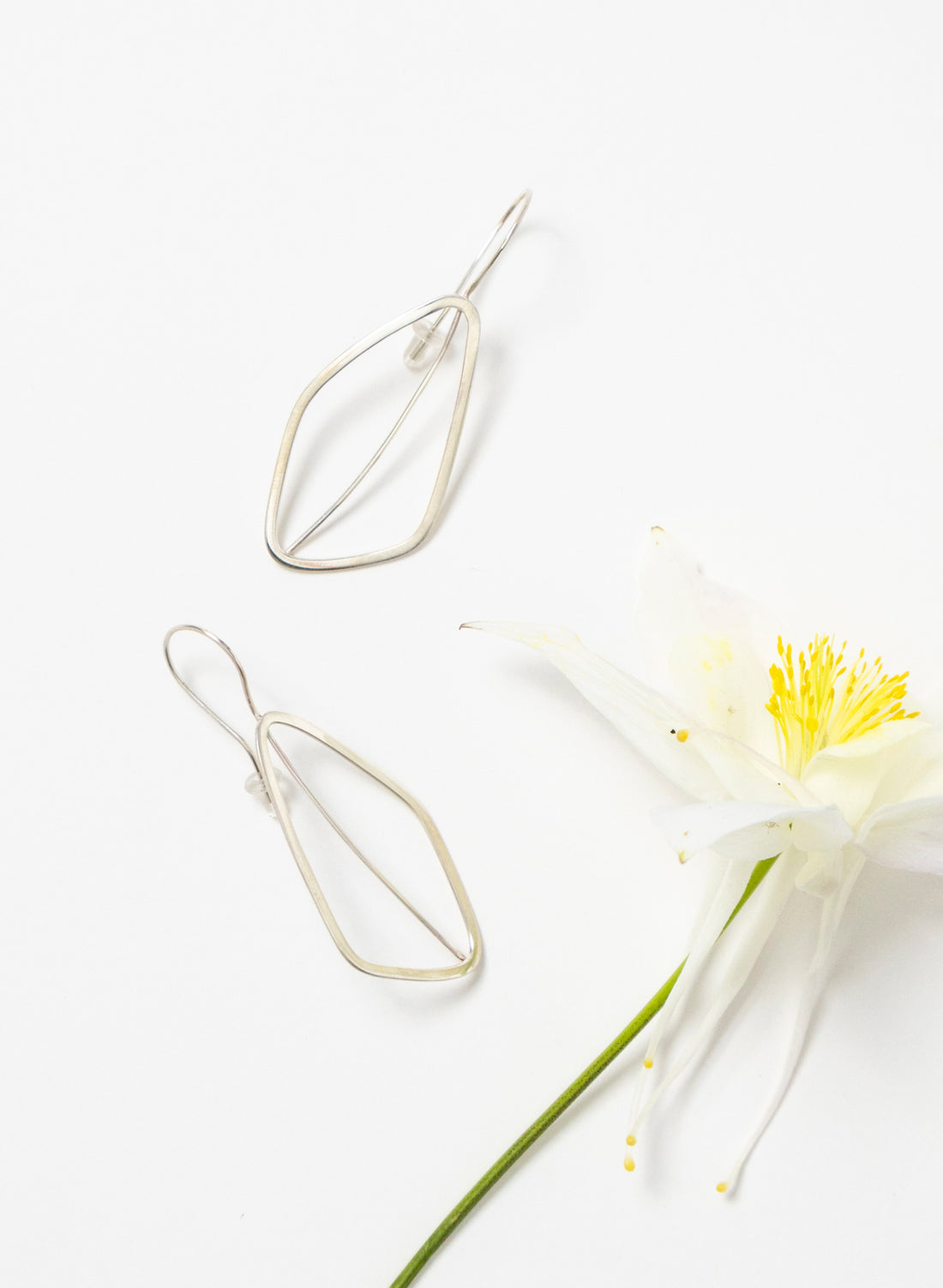 Leaf Earring with no Pearl