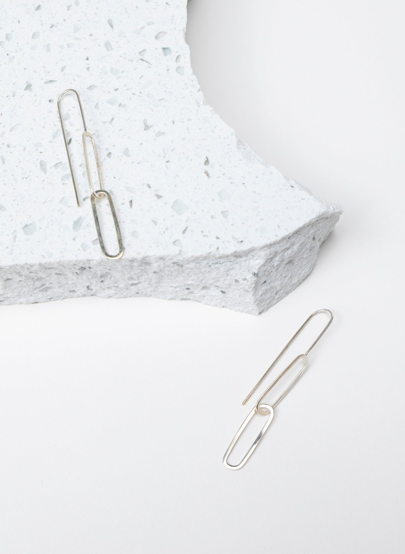 Sharp Oval Link Chain Silver Earrings