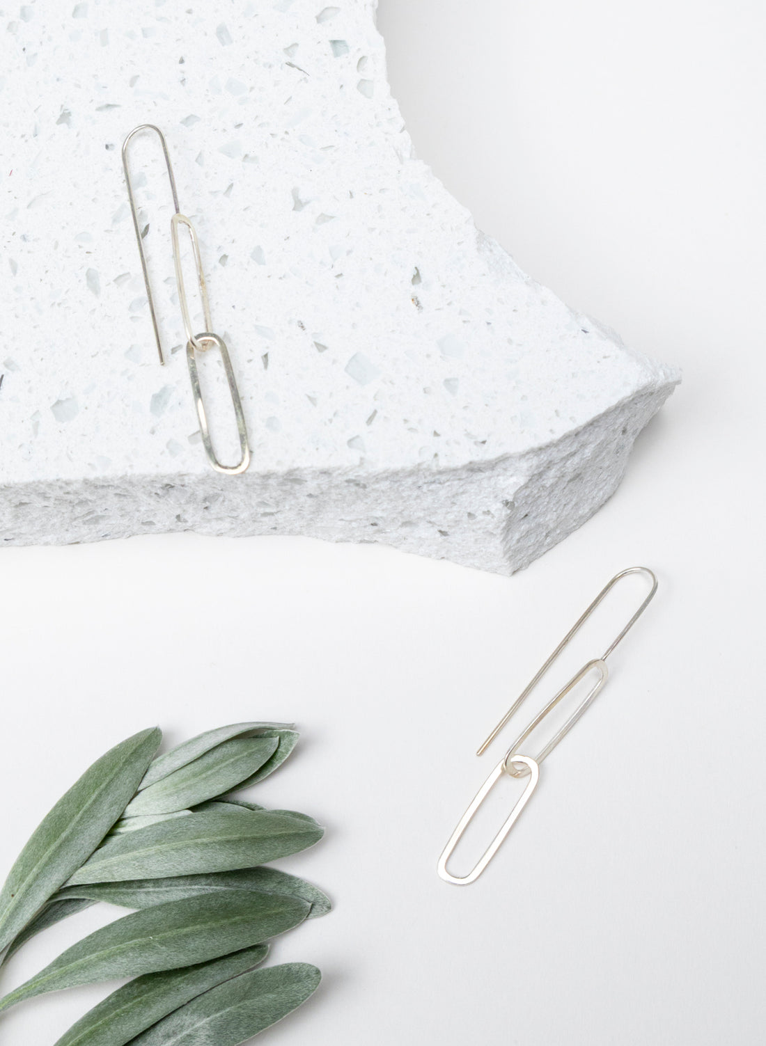 Sharp Oval Link Chain Silver Earrings