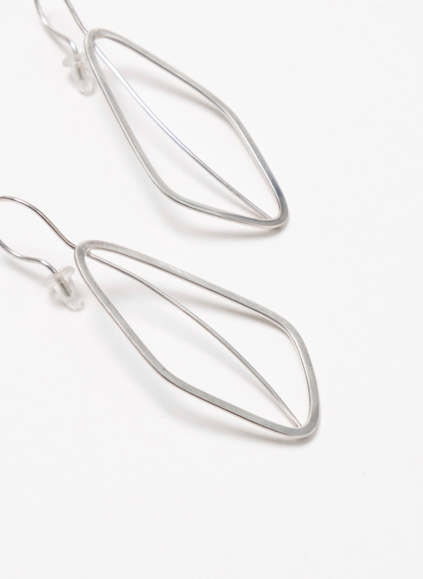 Plain Leaf Earring