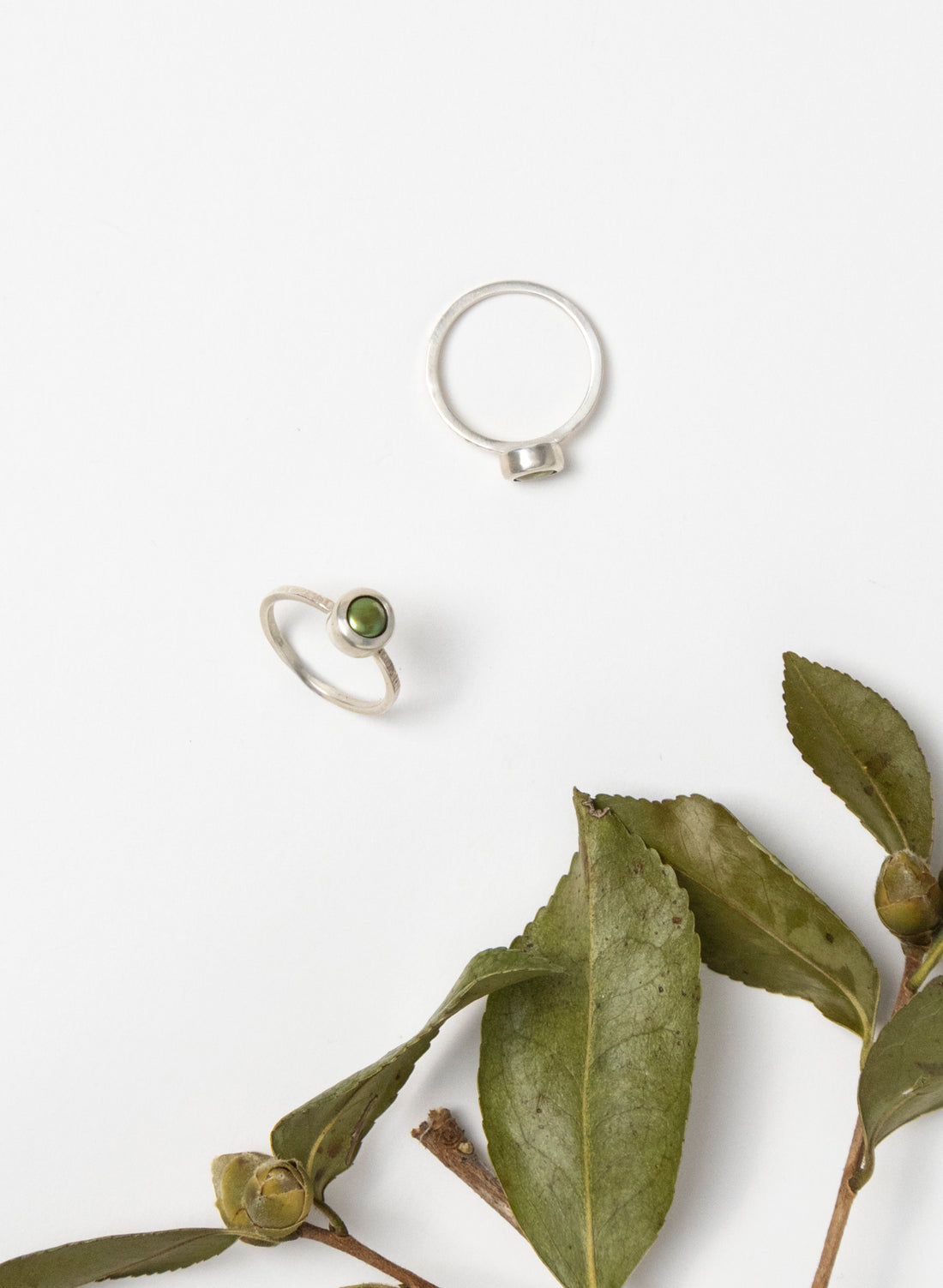 Sterling Silver Green Pearl Ring
