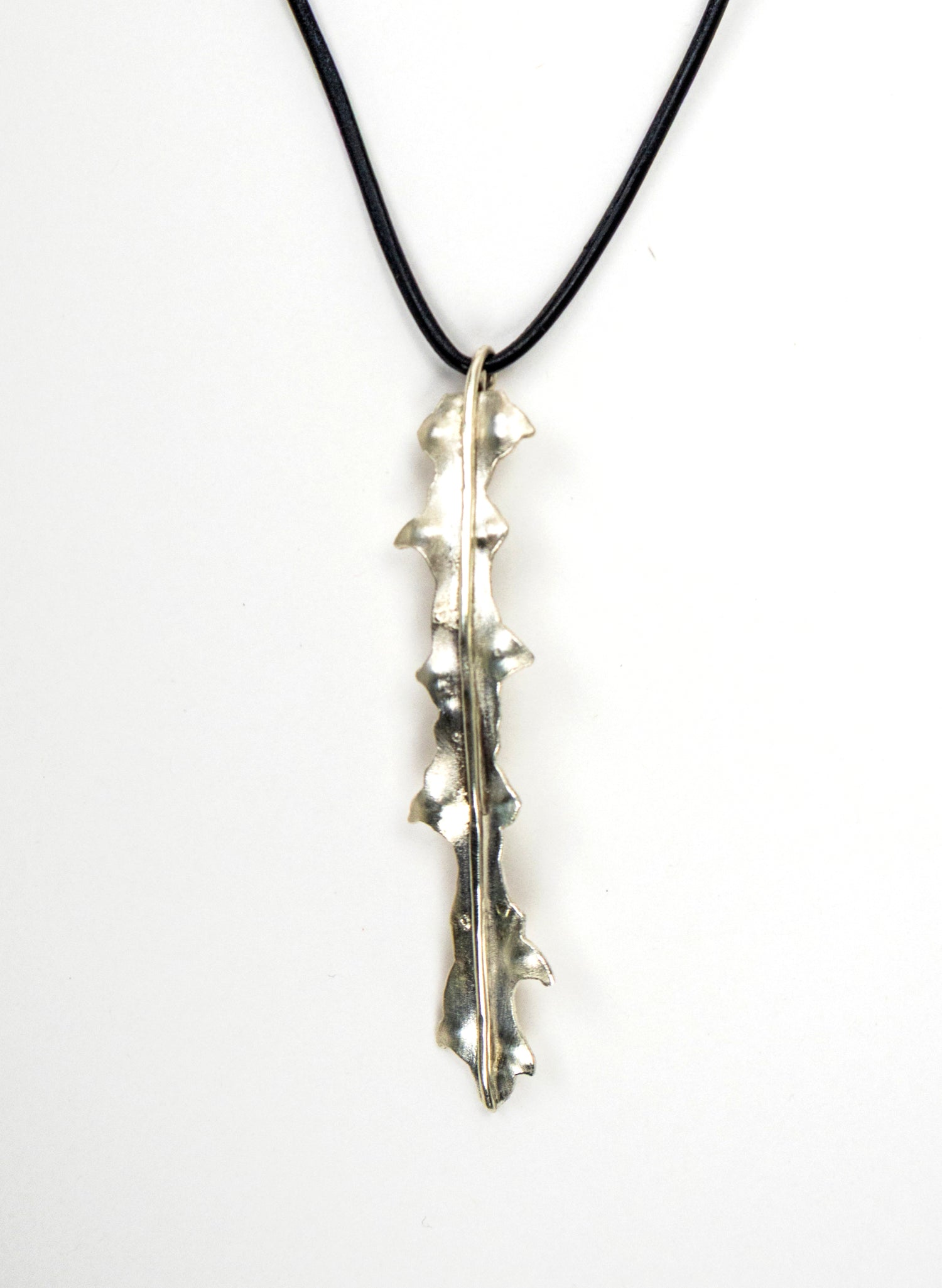 Horoeka Leaf Pendant - Silver
