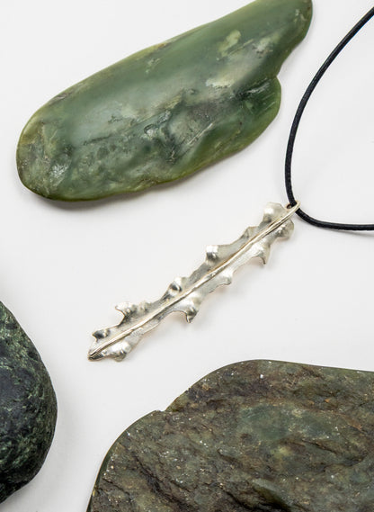 Horoeka Leaf Pendant - Silver