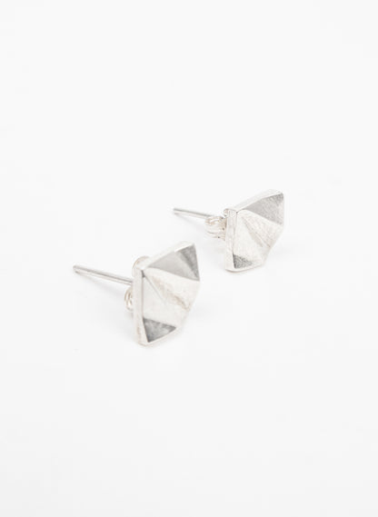 Facet Studs