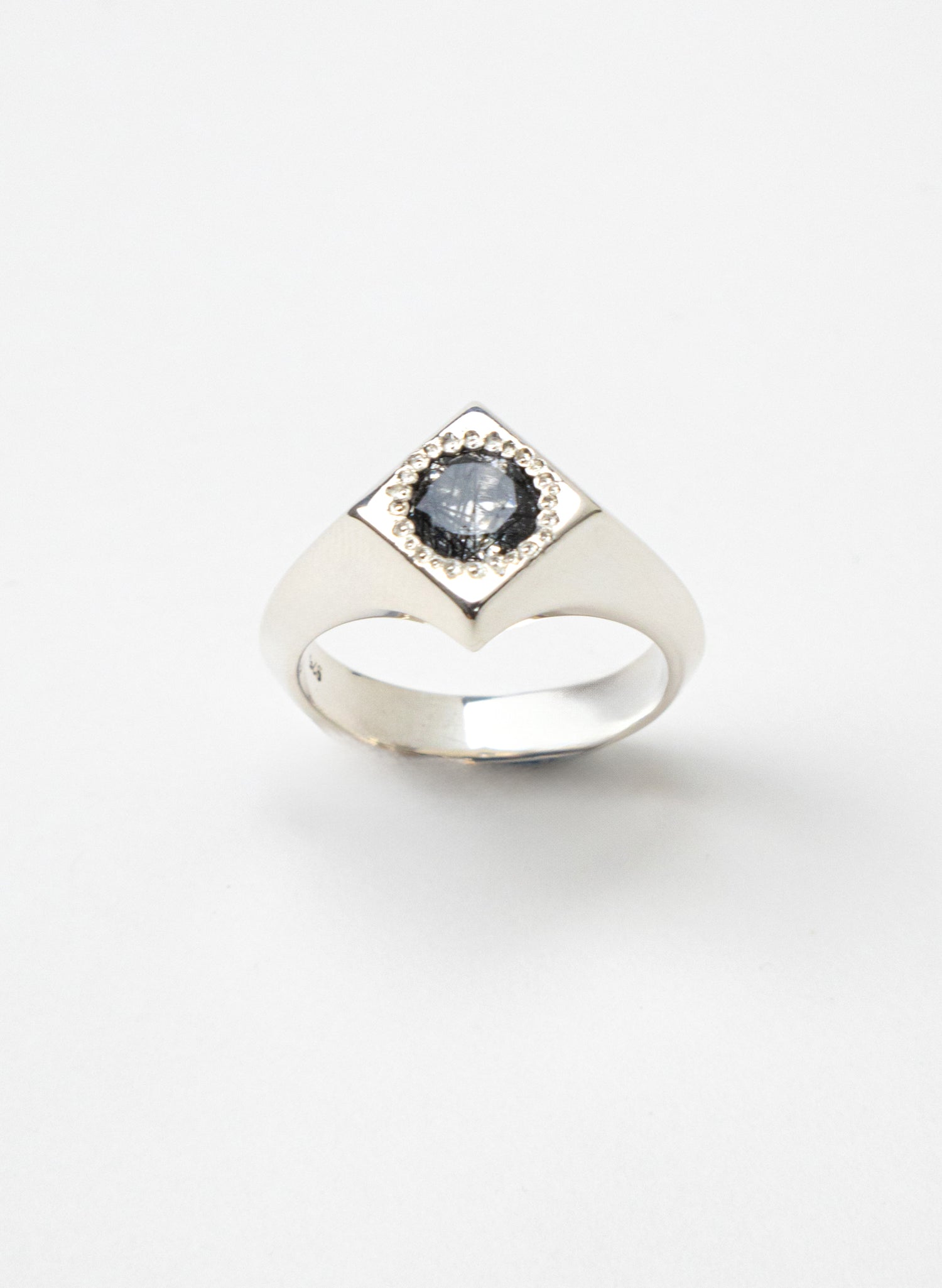 Daisy Arc Ring