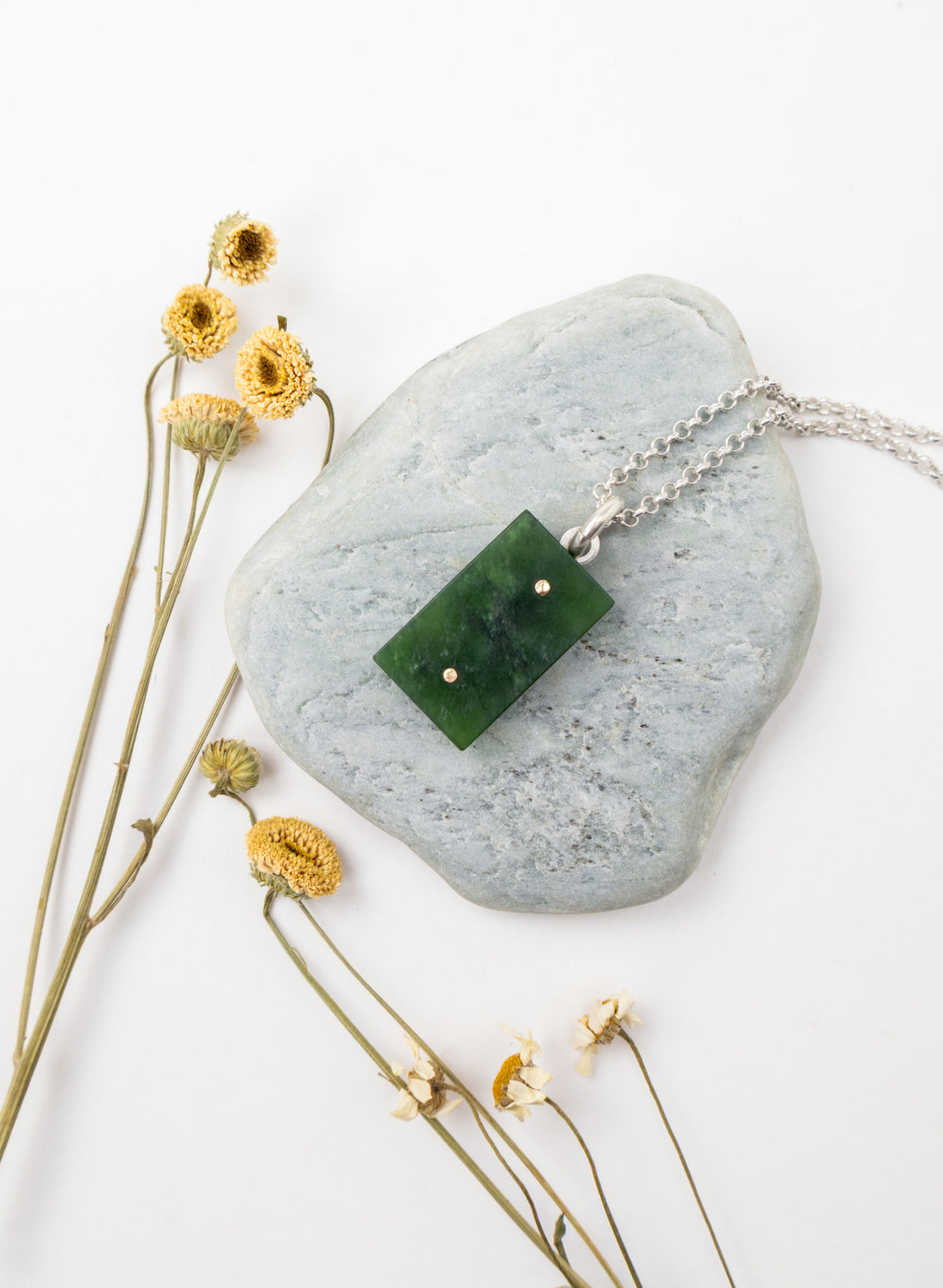 Pounamu Pinned Pendant