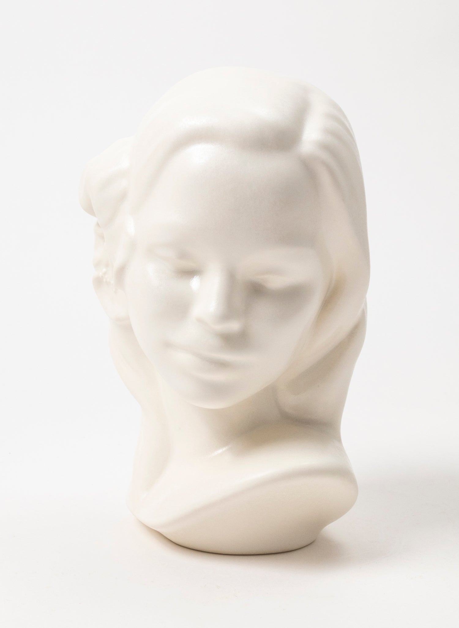 Vahine Porcelain Bust - Ivory