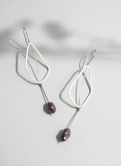 Delicate Leaf Earring with Grey Pearl