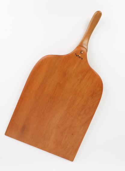 Totara Pizza Serving Board