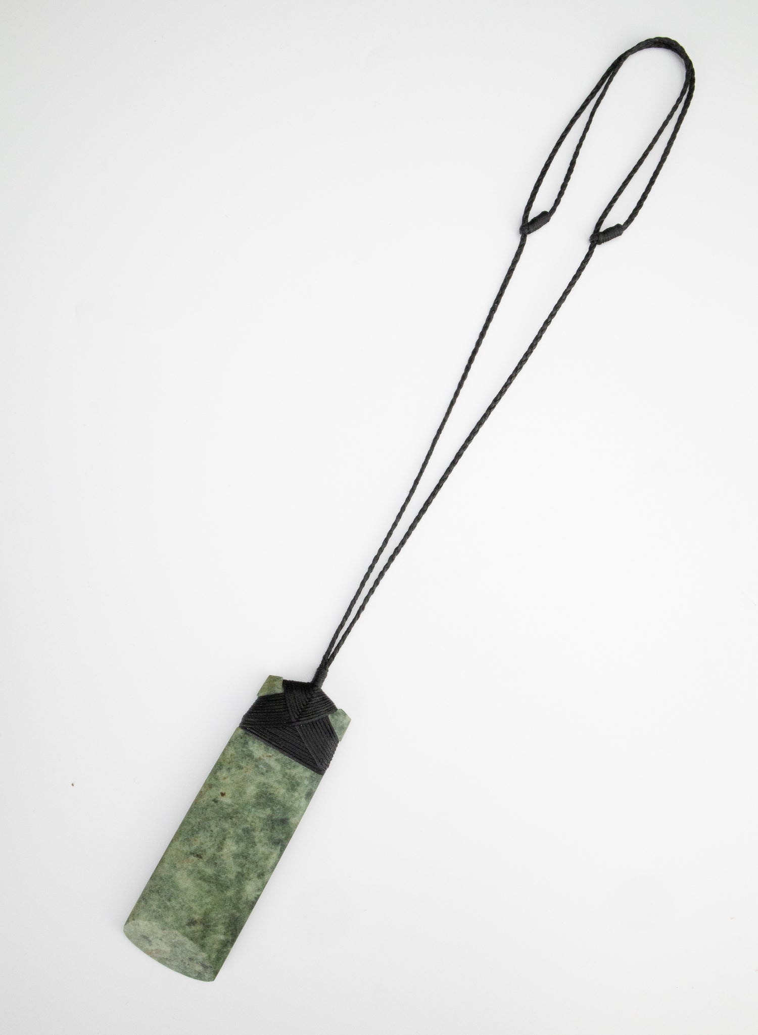 Bound Pounamu Toki 