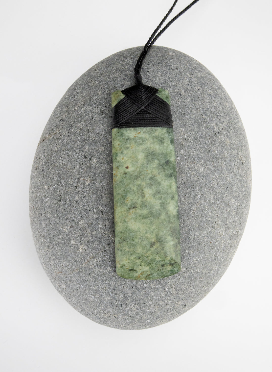 Bound Pounamu Toki 