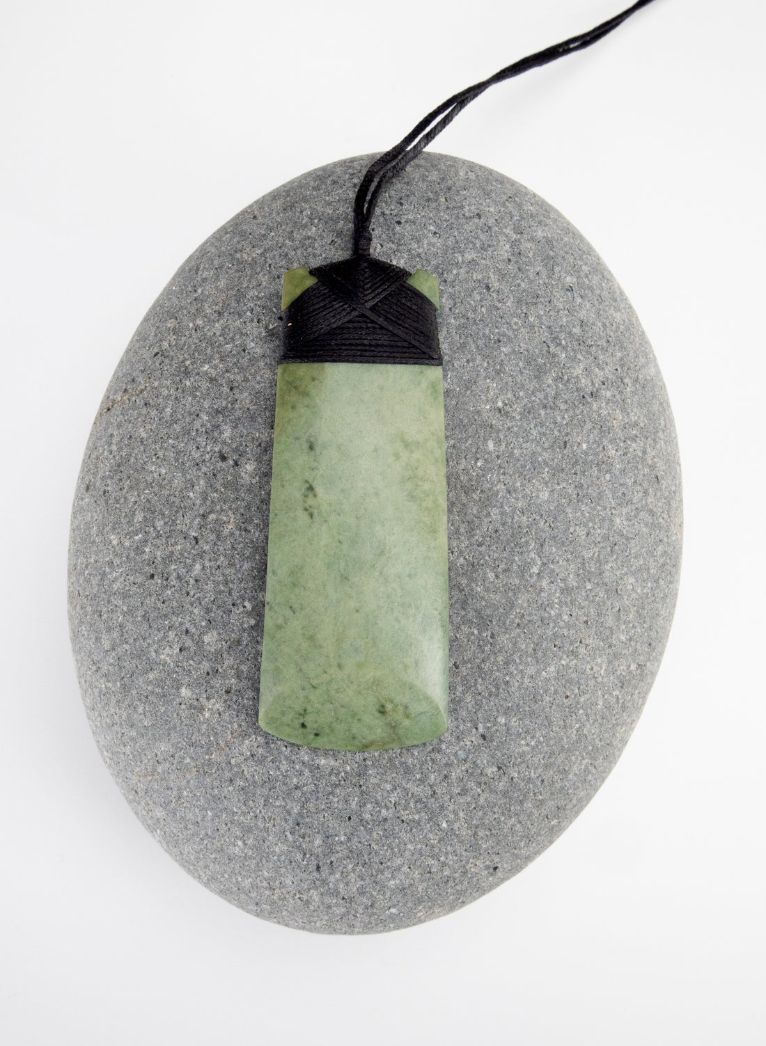 Bound Pounamu Toki 