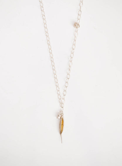 Rewarewa and Rata Necklace