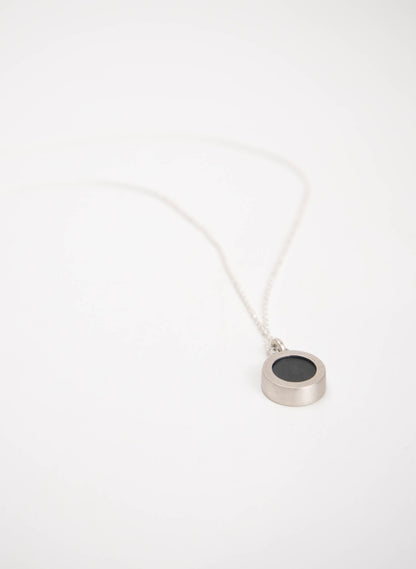 Medium Caim Pendant - Pounamu