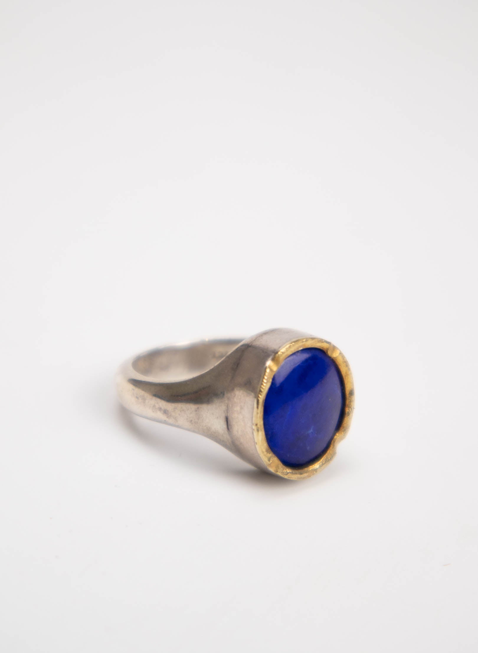 Oval Lapis Ring with 22ct Gold