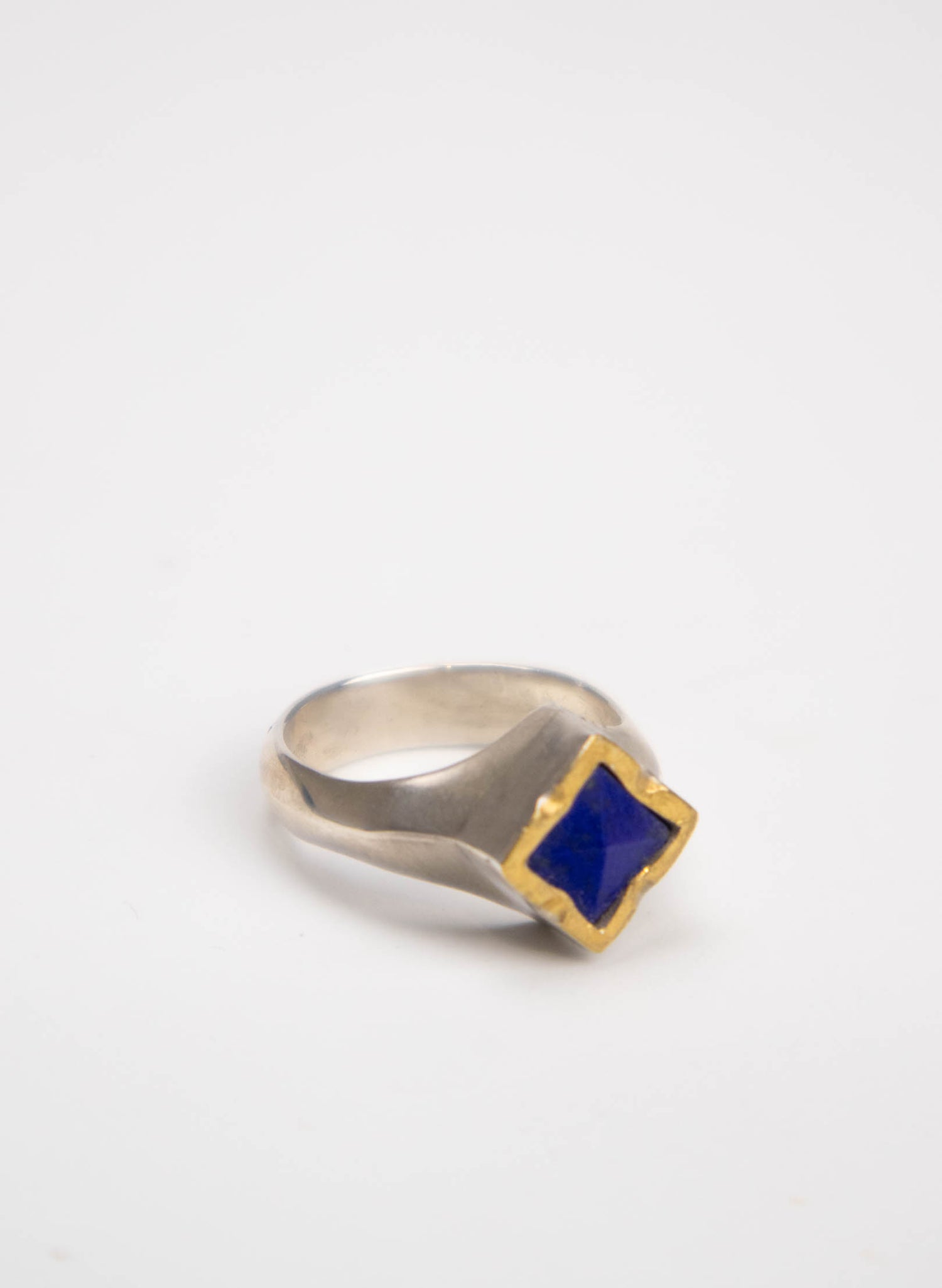 Diamond Shaped Lapis Ring with 22ct Gold