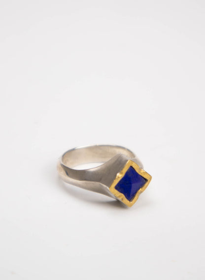 Diamond Shaped Lapis Ring with 22ct Gold