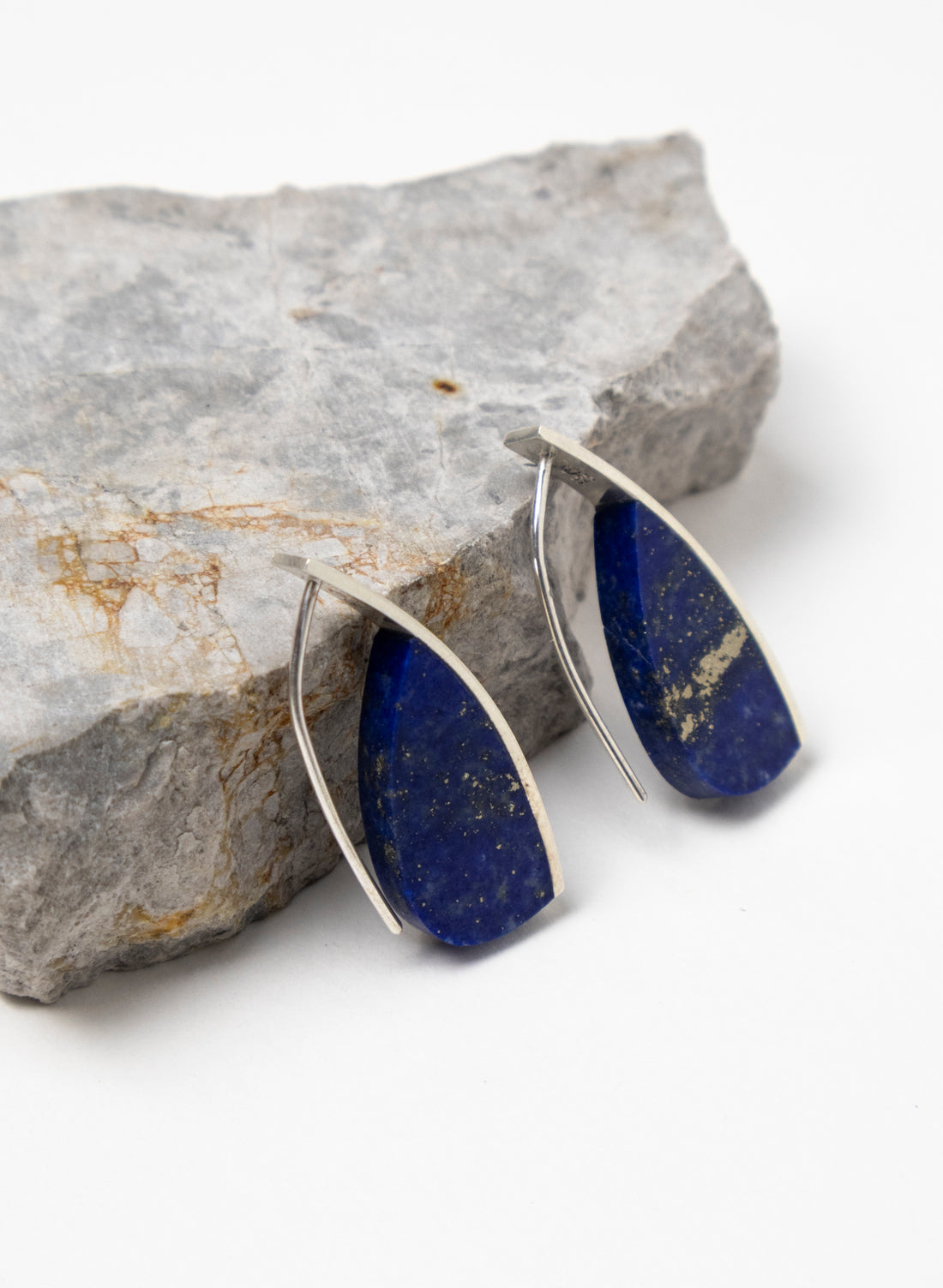 Curved Earrings - Lapis