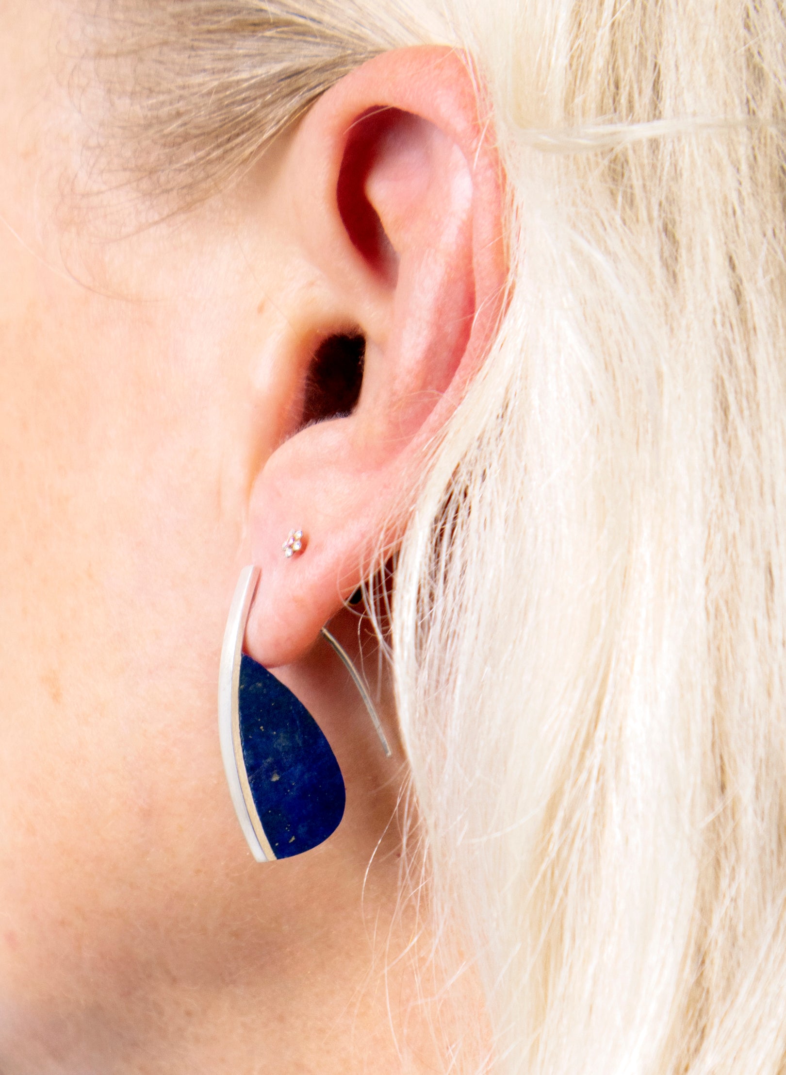 Curved Earrings - Lapis