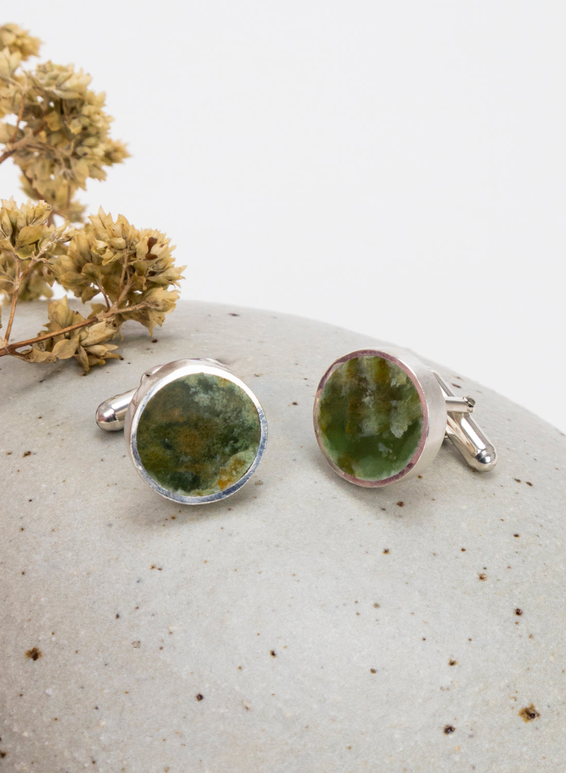 Caim Cufflinks - Pounamu