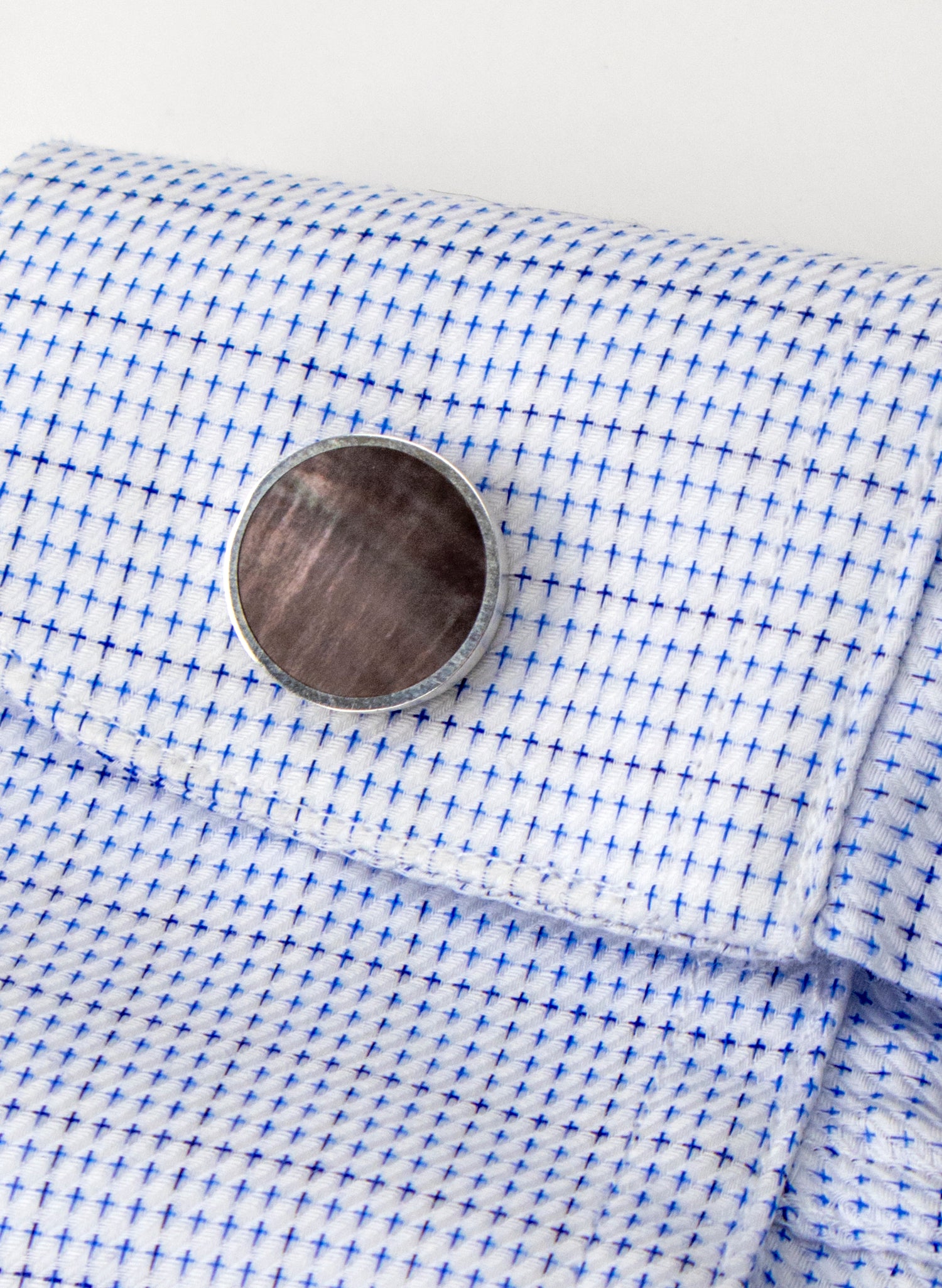 Disc Cufflinks - Black Lipped and Sterling Silver