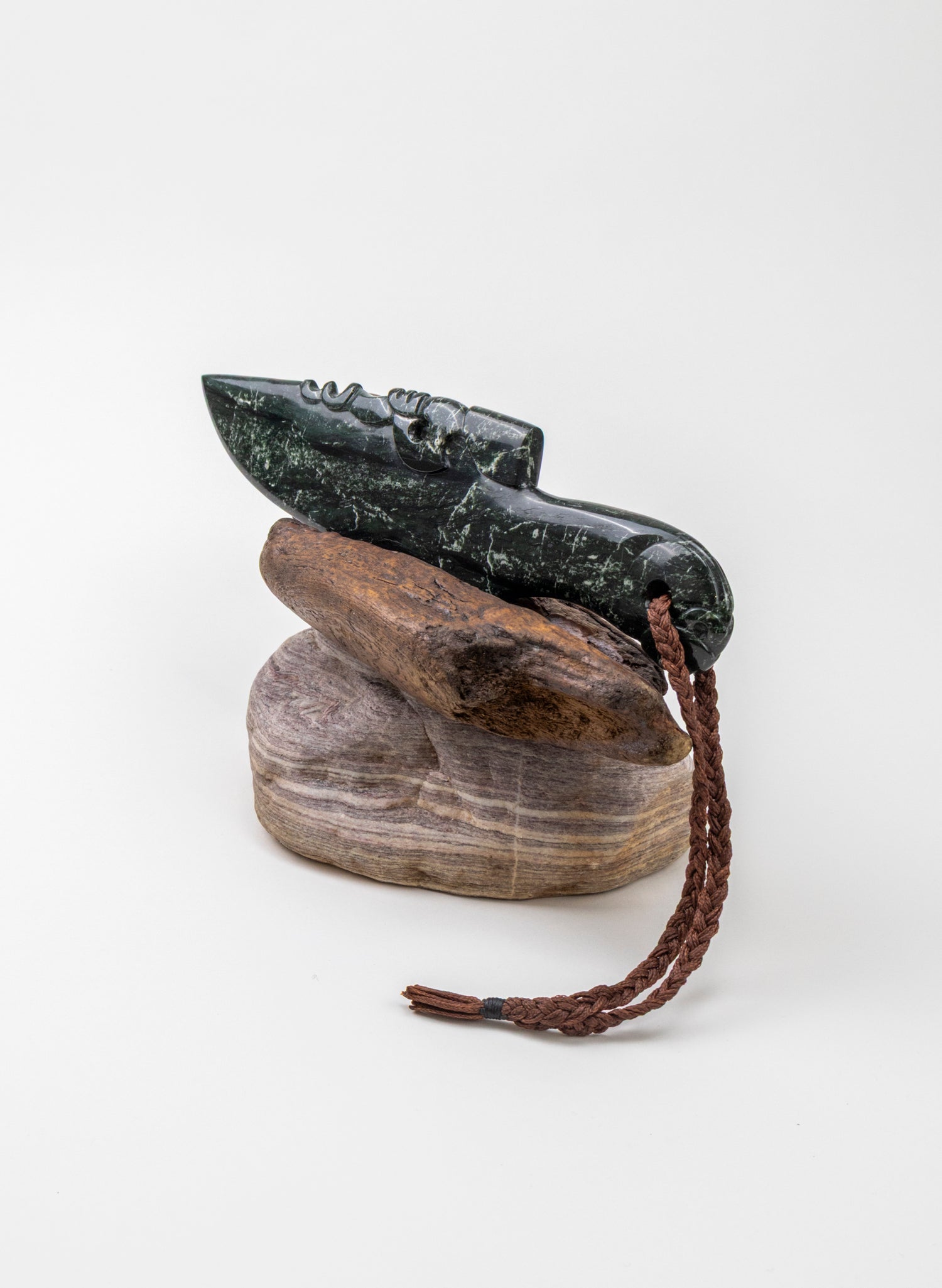 Pounamu Display Knife on Stand