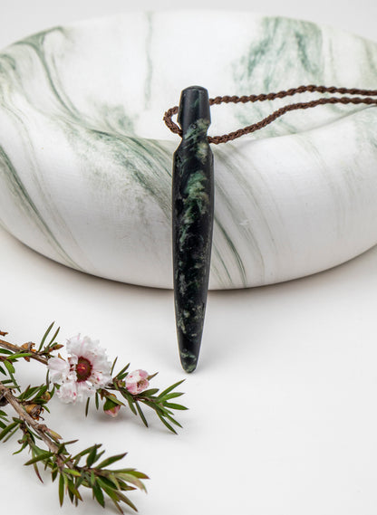 Pounamu Kuru Necklace
