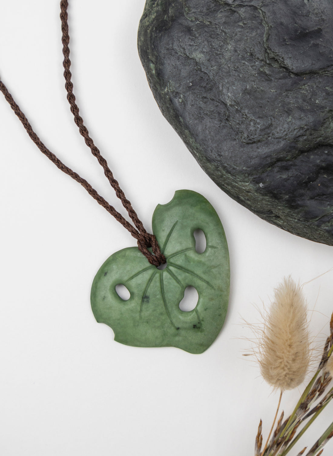 Pounamu Kawakawa Necklace