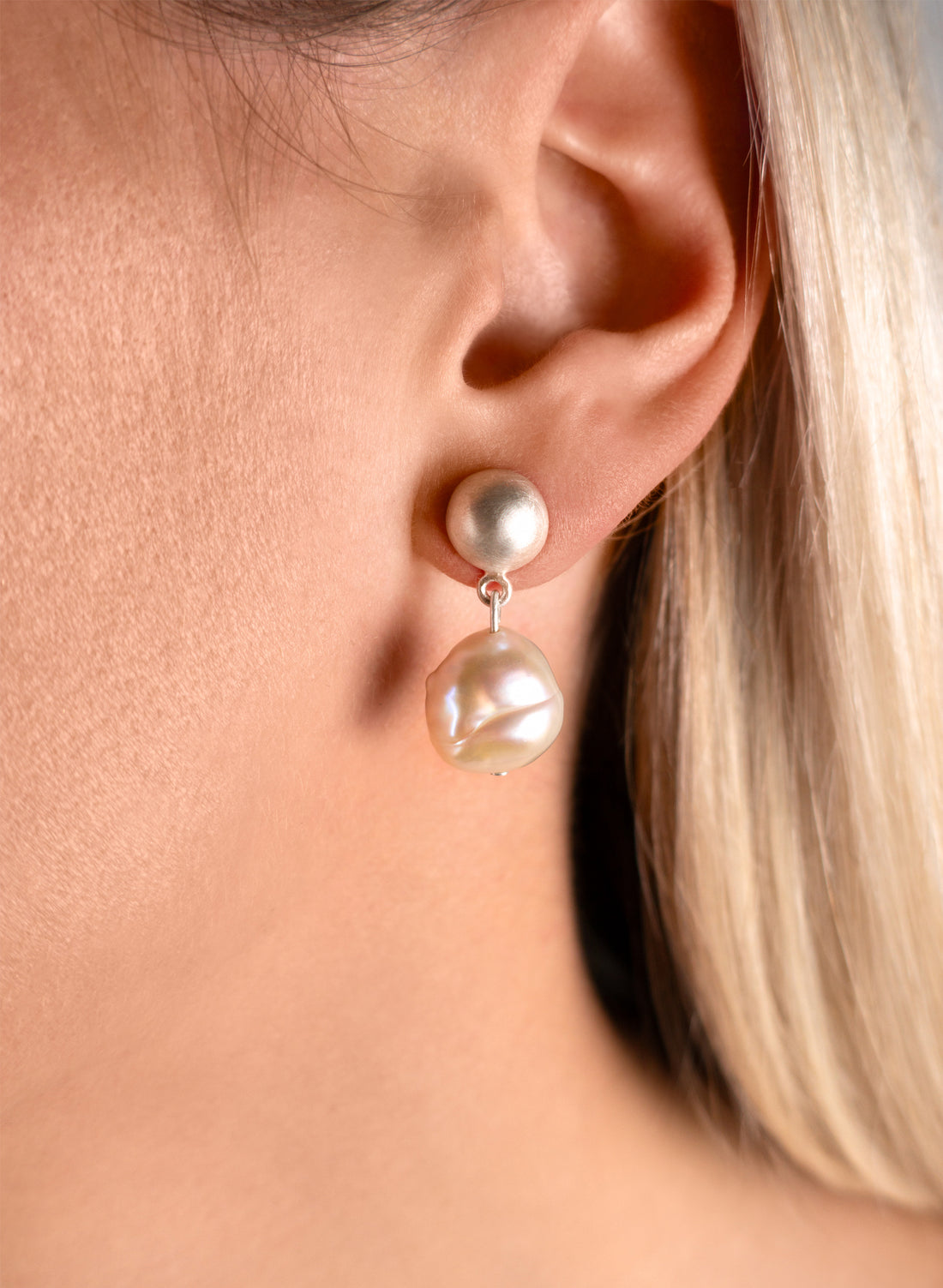 Balancing Duality - Earrings