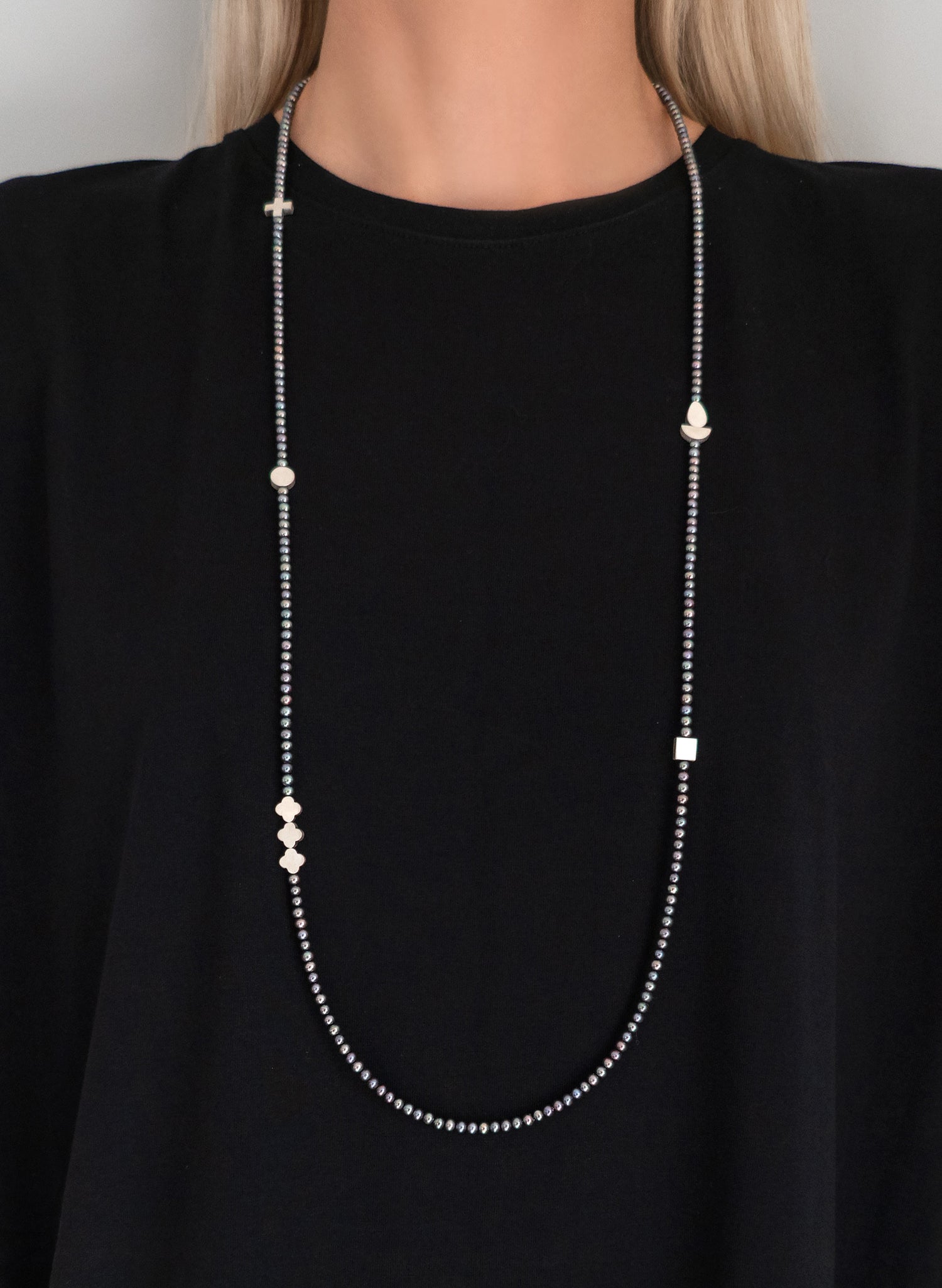 Still Point Black - Necklace