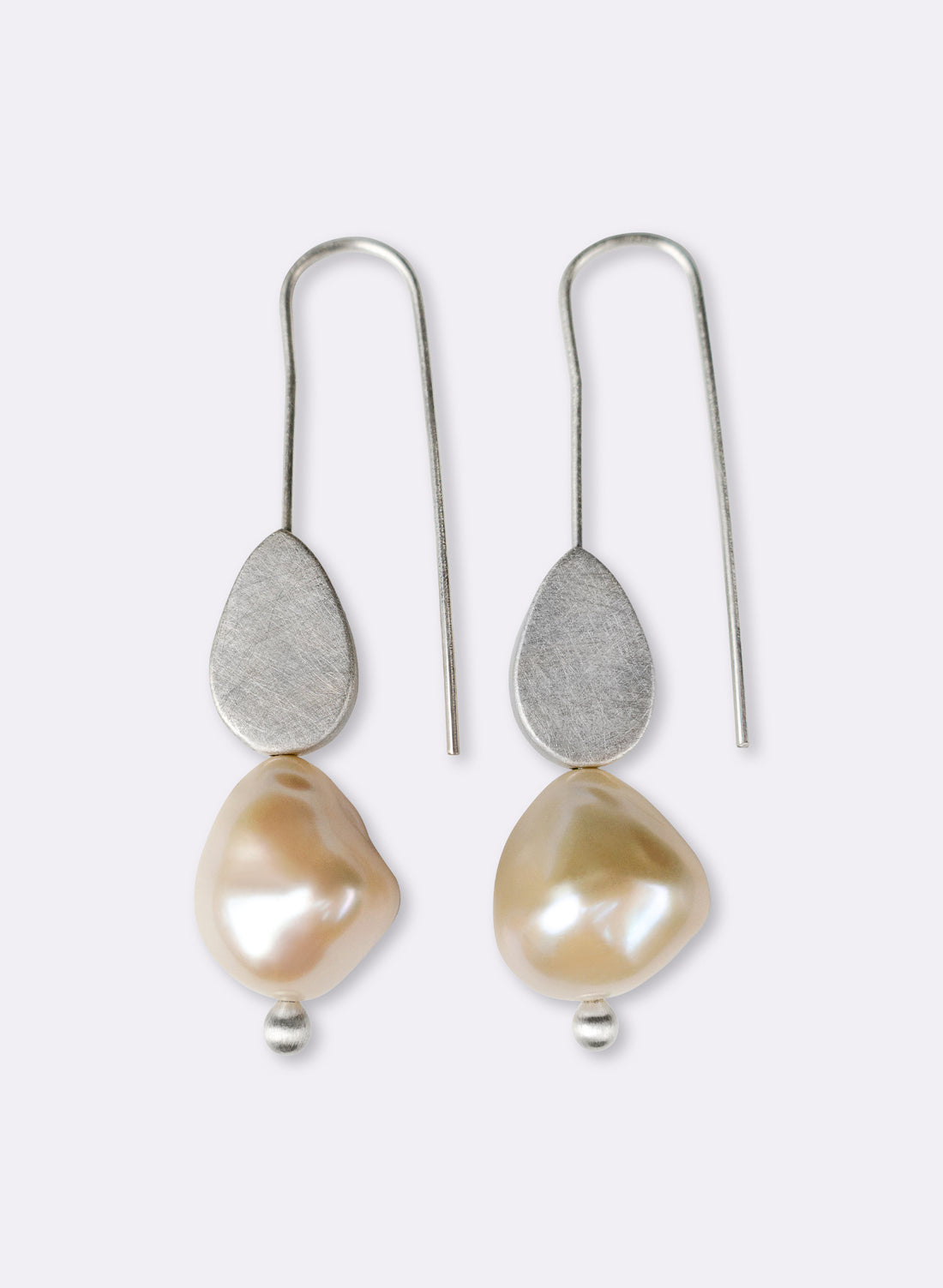 Silent Teardrop - Earrings
