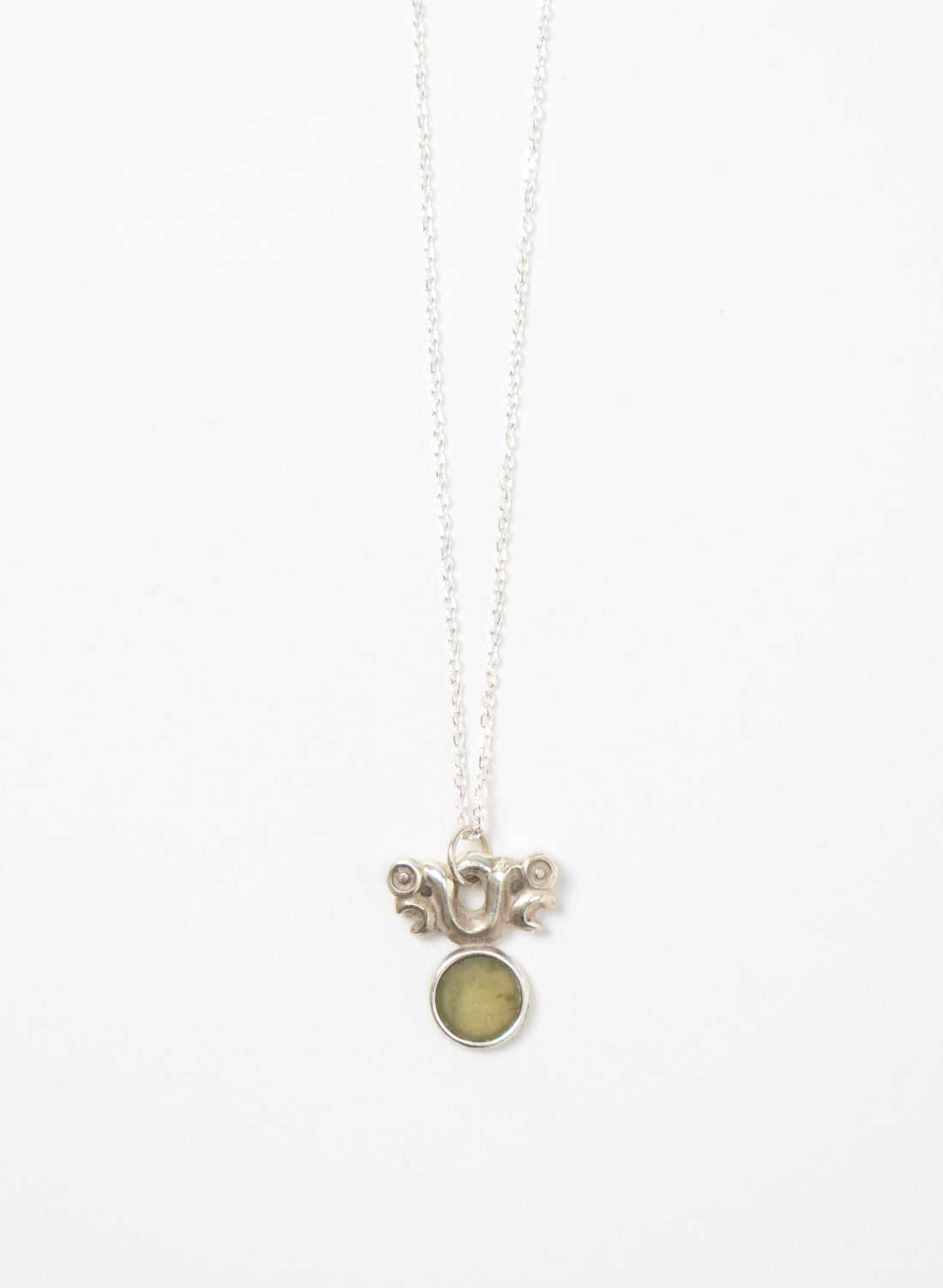 Silver Pekapeka with Pounamu Disc 