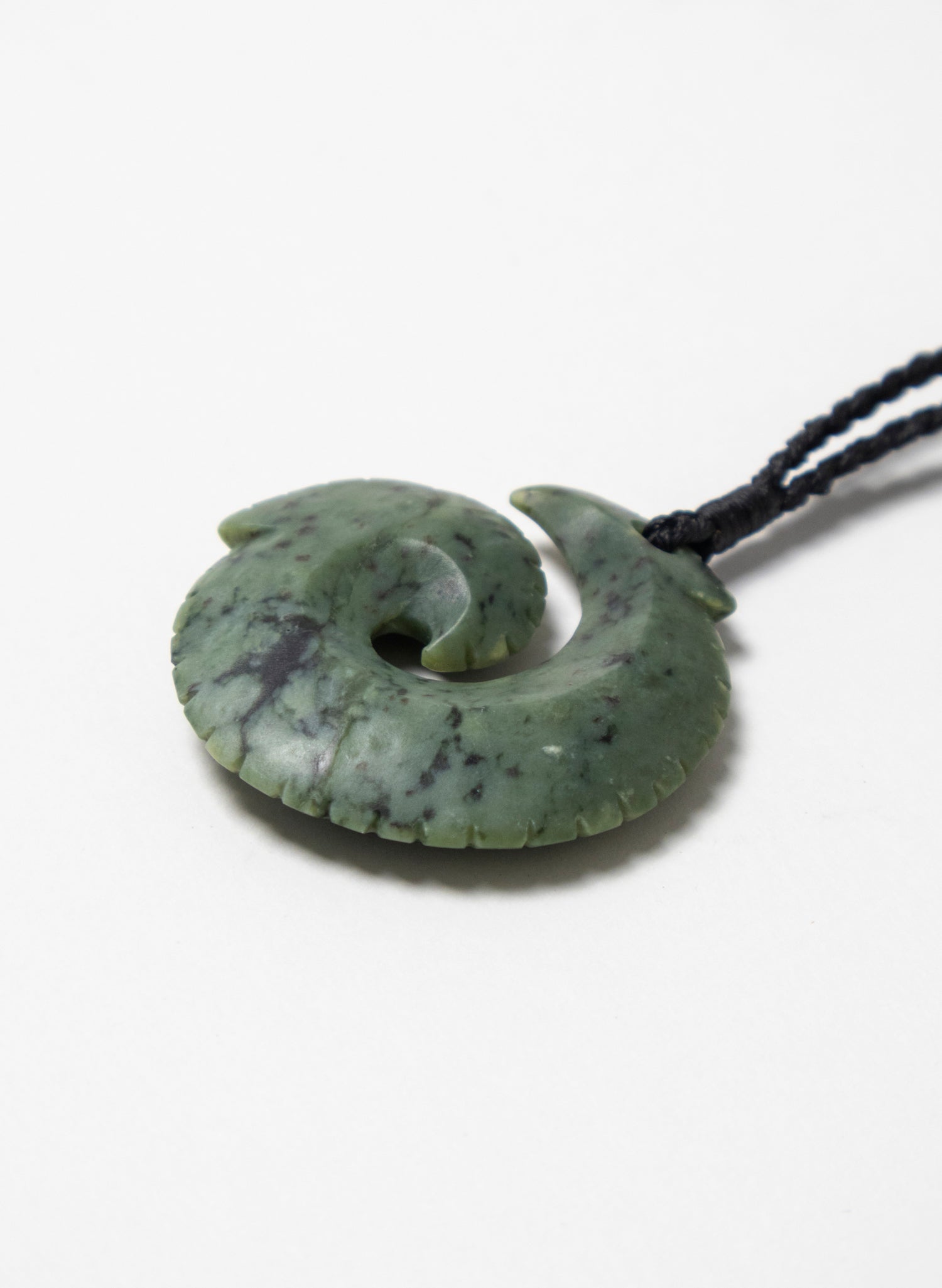 Pounamu Circle Matau