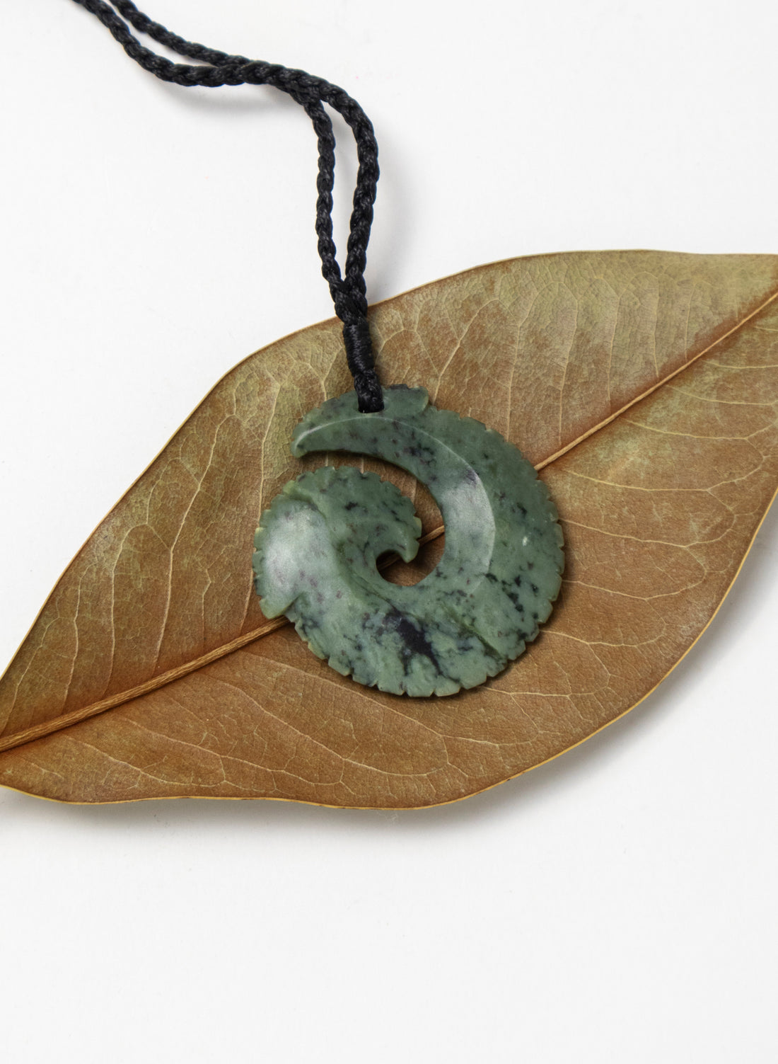 Pounamu Circle Matau