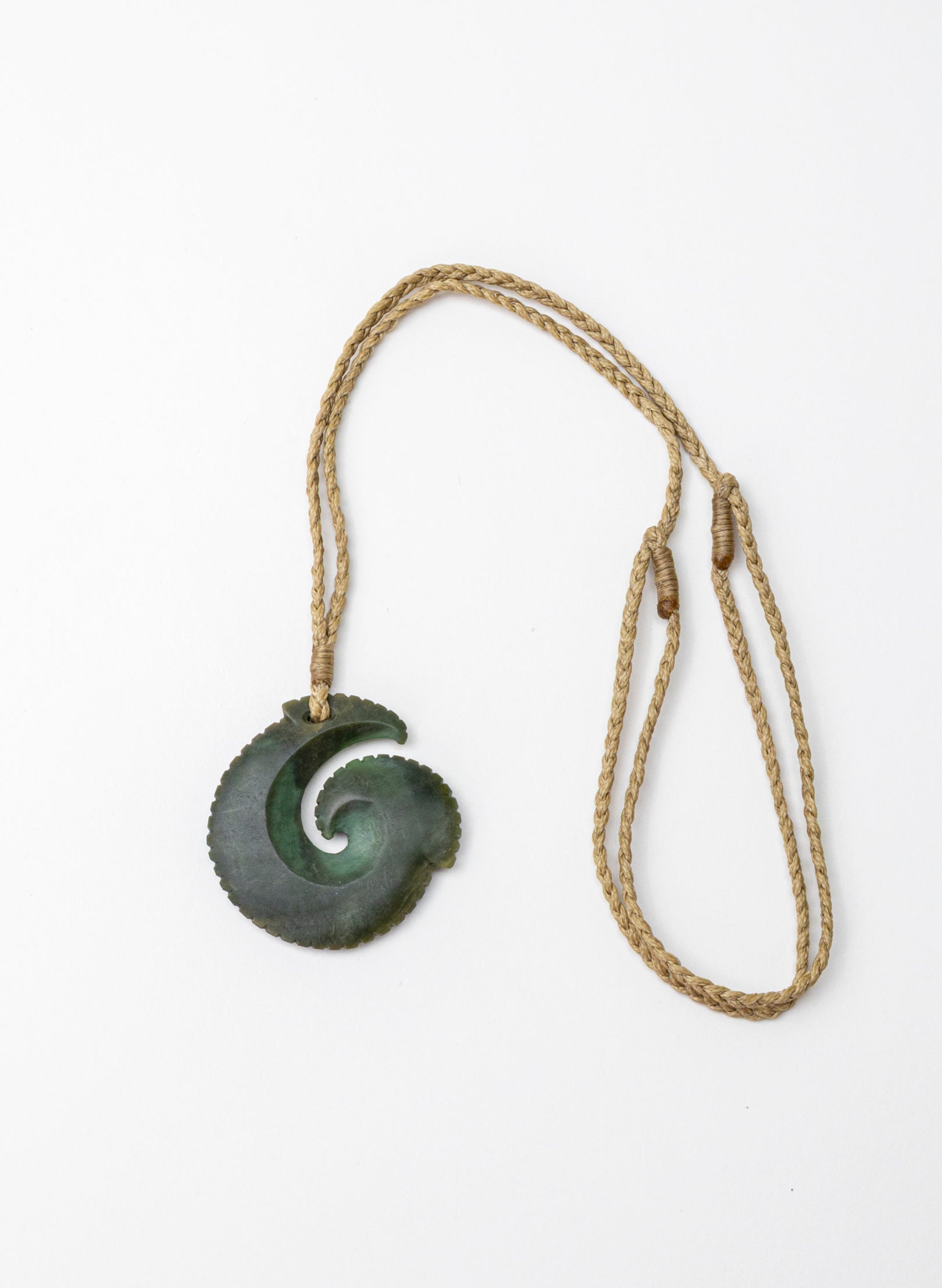 Pounamu Circle Matau