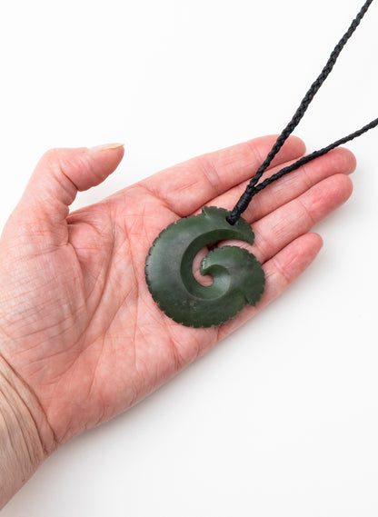 Pounamu Circle Matau
