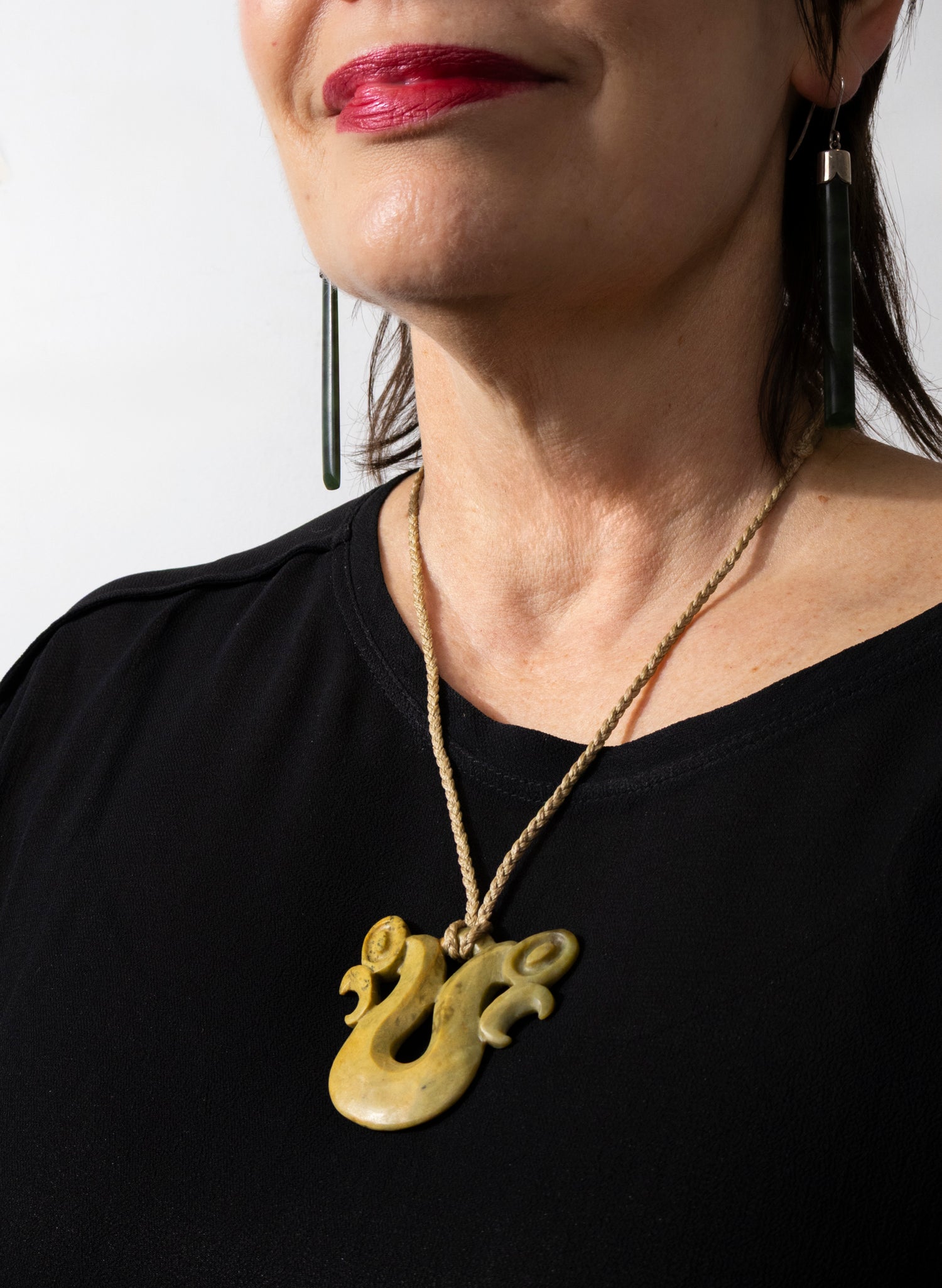 Pounamu Golden Pekapeka