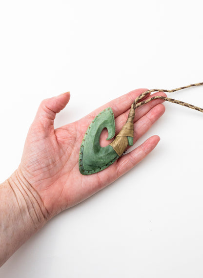Pounamu Notched Matau
